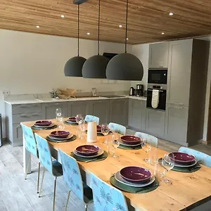 https://la-maison-du-hrisson.hotels-rhonealpes.com