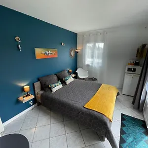 https://chambre-calme-avec-piscine.midi-pyreneeshotels.com